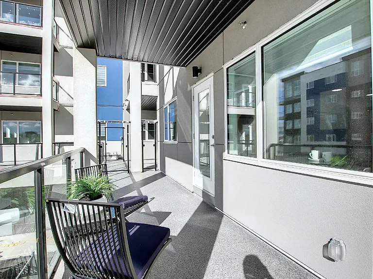 823 Daniels Way SW — Photo 12