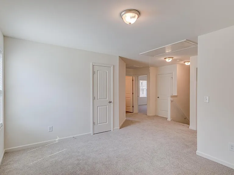 2820 Killian Ct — Photo 15