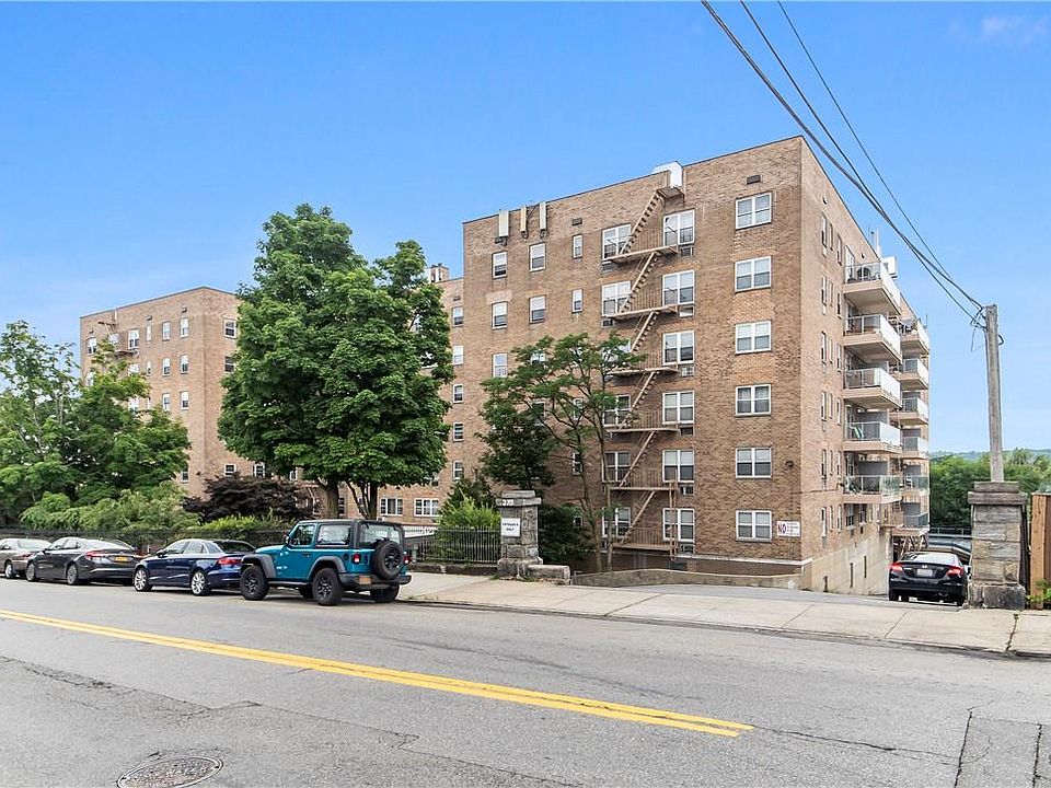 1st image of 377 N Broadway #222