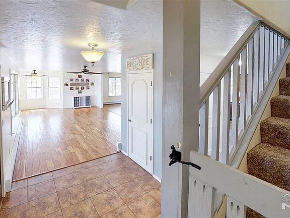 2nd image of 419 Aron Ct