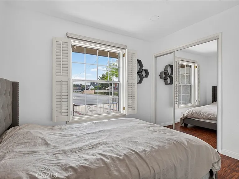 4641 Newman Ave — Photo 48