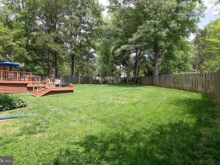 8411 Morey Ln — Photo 14