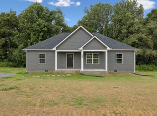 71 Iris Way, Lafayette, TN 37083