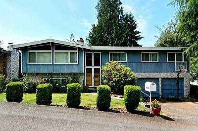 Beautiful house with low-maintenance yard