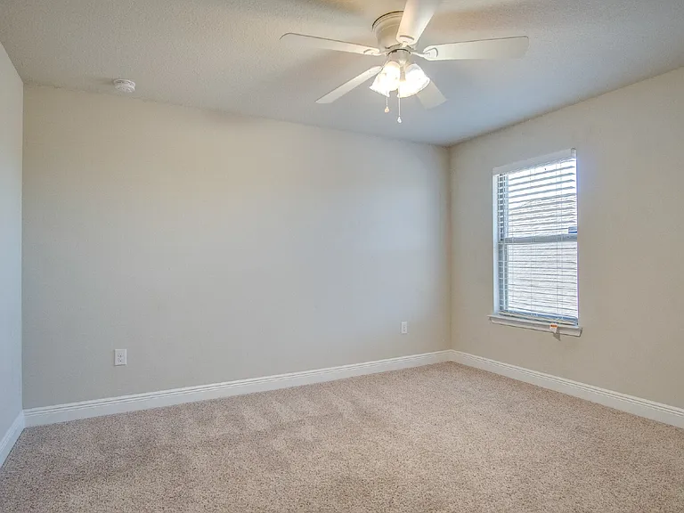1724 Waterford Sound Blvd — Photo 20