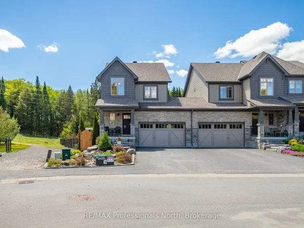 36 Spalding Cres, Huntsville, ON P1H 1C9