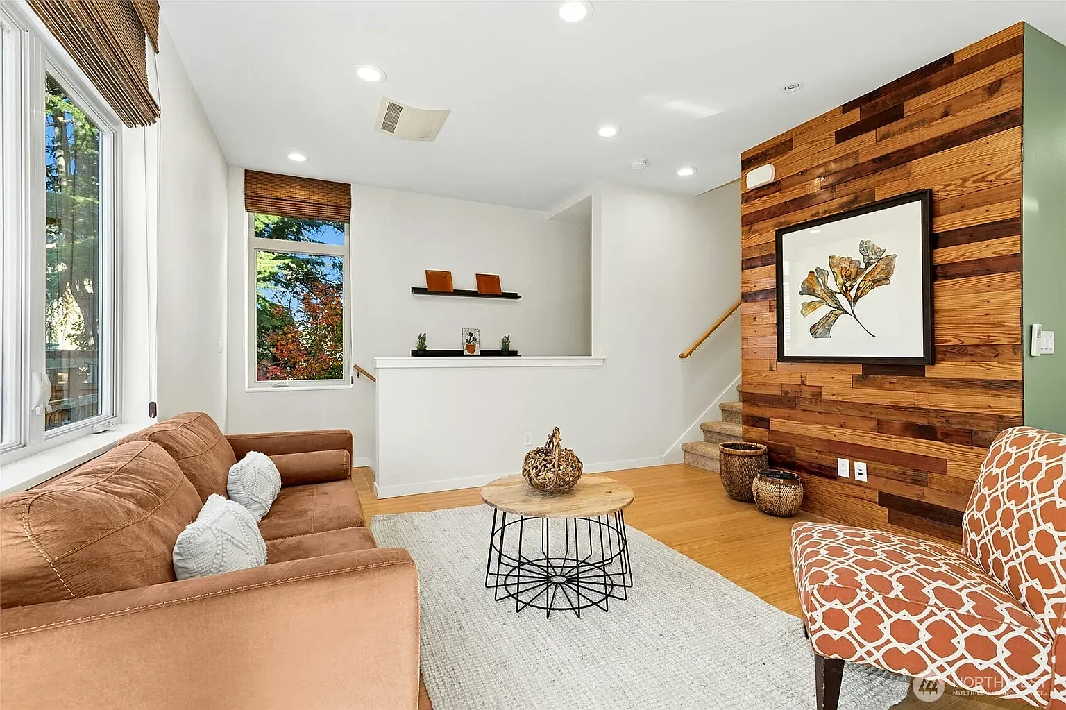 3 bed, 2.5 bath, 1450 sqft, $3,900 — Photo 4