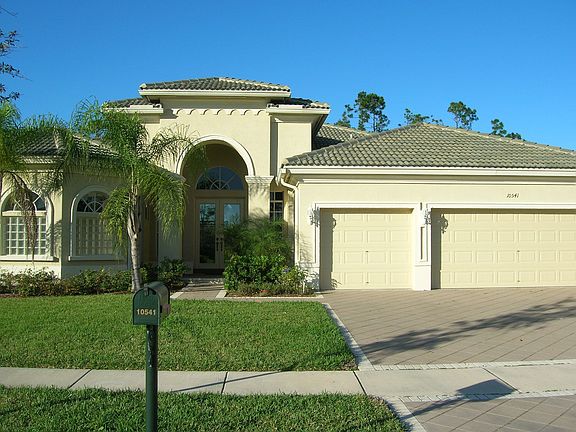 2nd image of 10541 Oak Meadow Ln