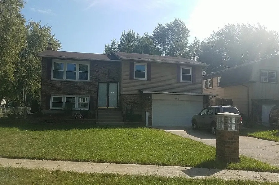 1600 Constance Ave photo 1