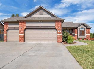150 E Kodiak St, Kechi, KS 67067