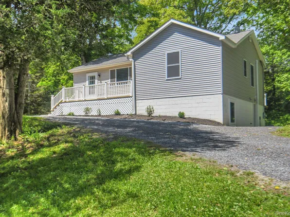 287 Norton Road, Red Hook, NY 12571