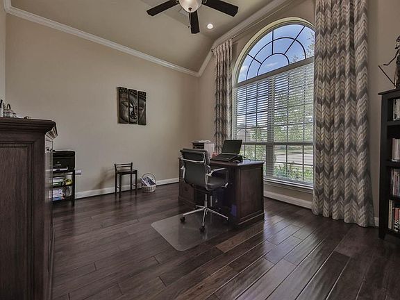 5th image of 4702 Cinco Forest Trl