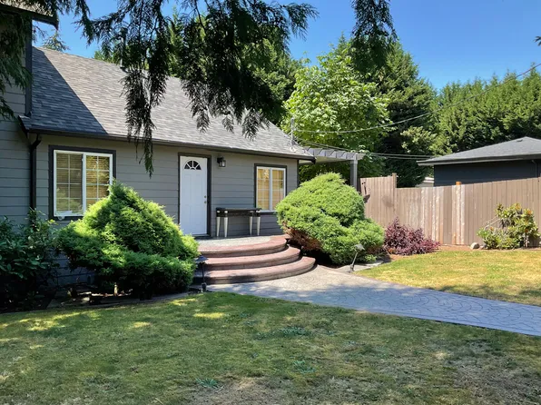 14009 156th Ave SE, Renton, WA 98059