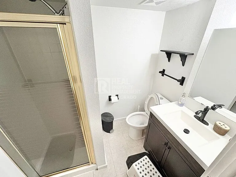 1493 S Biscay Ct — Photo 17