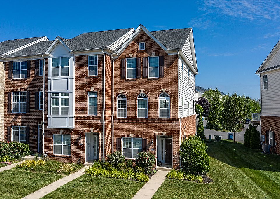 1st image of 43182 Loudoun Reserve Dr