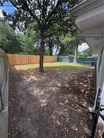 128 Phyllis Ct — Photo 20