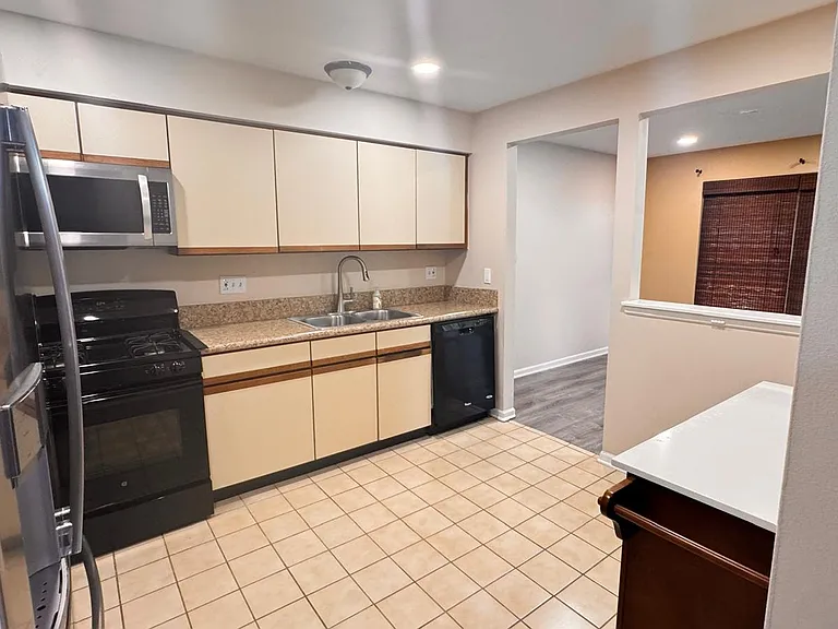 224 Steeplechase Ct — Photo 14