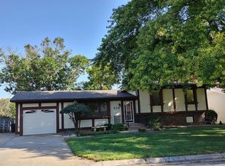 816 Iowa Ave, Pratt, KS 67124