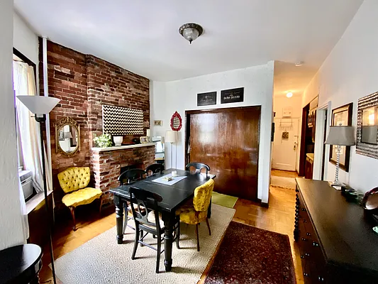 Rented by Compass | media 3