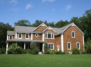 3 Oak Knoll Rd, Carlisle, MA 01741