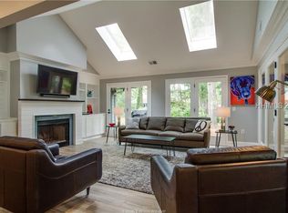 14 Dahlgren Ln, Hilton Head Island, SC 29928