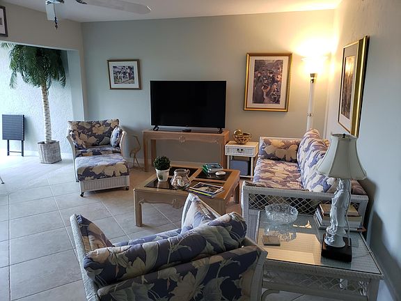 4th image of 601 Beachwalk Cir Fl 1ST