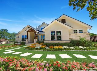 104 Hannah Dr, Adkins, TX 78101