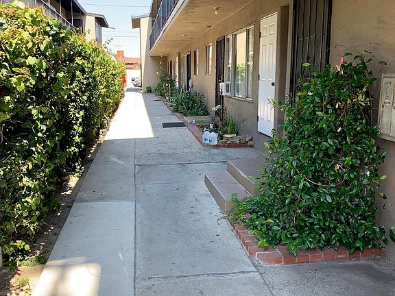 5th image of 16108 Van Ness Ave APT 1