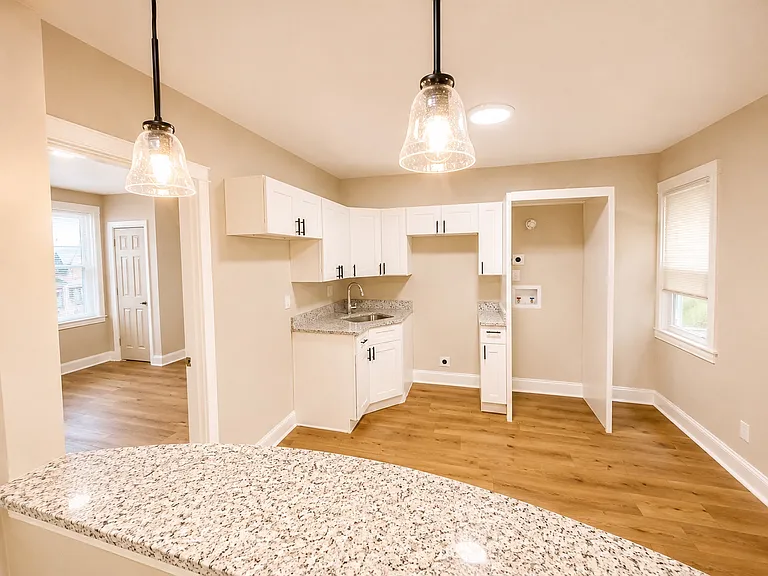 348 Elrino St #2 — Photo 4