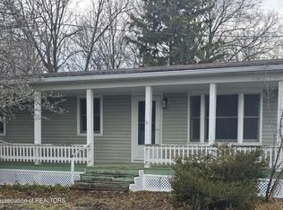 409 E 2nd North St, Laingsburg, MI 48848