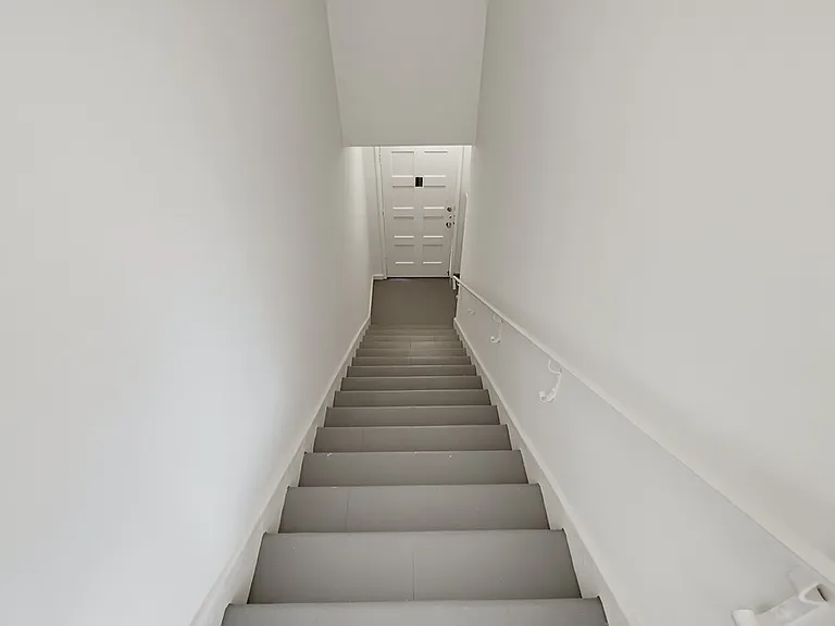 455 N Hayworth Ave — Photo 5