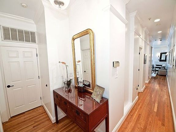 ENTRY FOYER