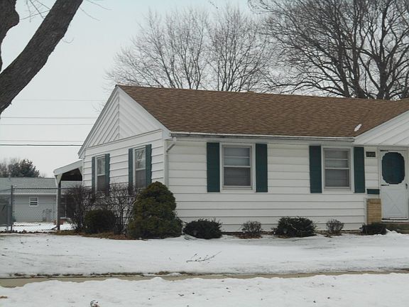 3rd image of 1406 S Pearl St