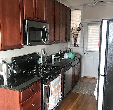 5th image of 4865 N Hermitage Ave #3WE
