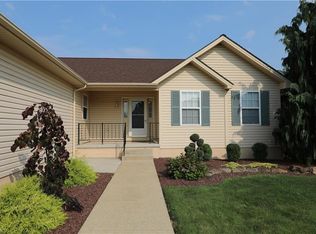 120 Apache Ln, Columbiana, OH 44408
