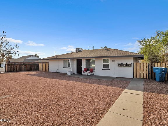 3rd image of 1901 W WELDON Avenue #1