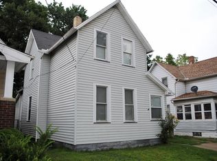 2412 Selzer Ave, Cleveland, OH