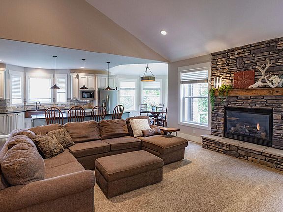 5th image of 12184 Tullymore Dr