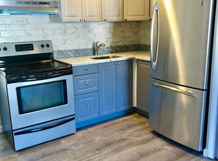 6 Russell St APT 6, Branford, CT 06405