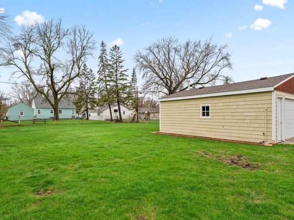 1812 3rd Ave NE, Austin, MN 55912