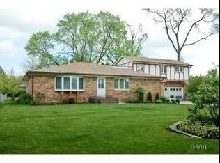 313 N Westgate Rd, Mount Prospect, IL 60056