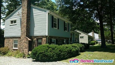 2nd image of 2501 Pleasant Run Dr