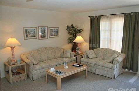 4th image of 2231 Pueblo Ln