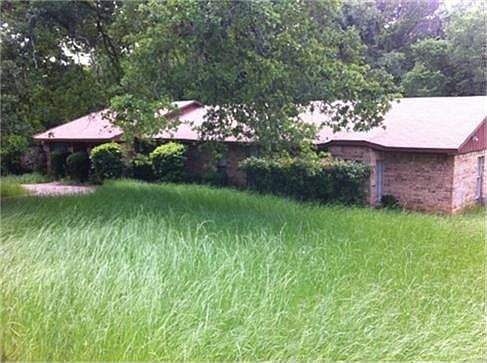 1st image of 1008 Elmo Dr