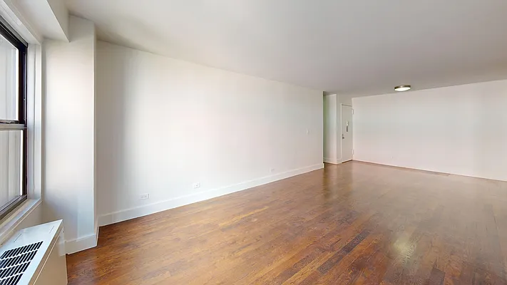Rented by Bond New York | media 6
