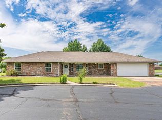37709 Garretts Lake Rd, Shawnee, OK 74804