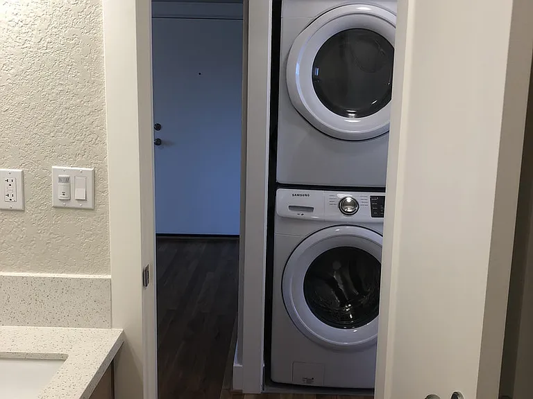 Taggart Apartments — Photo 7