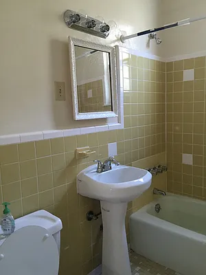 Rented by First Executive Realty Inc | media 51