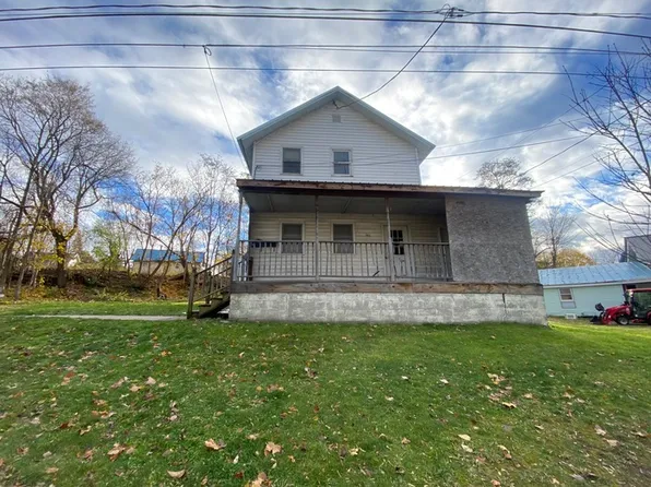 682 Huntington St APT 2, Watertown, NY 13601