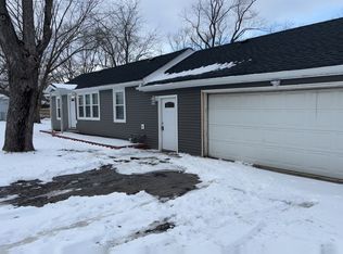 175 E Francis Rd, New Lenox, IL 60451